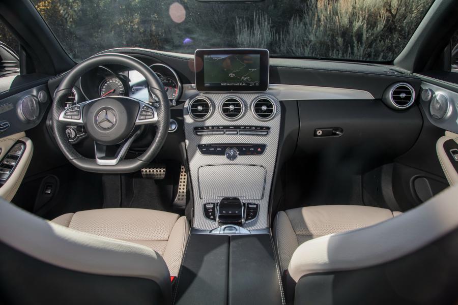 Торпедо Mercedes-AMG C43 4Matic Cabriolet 2016 года  (NA) (фото 23 из 25)